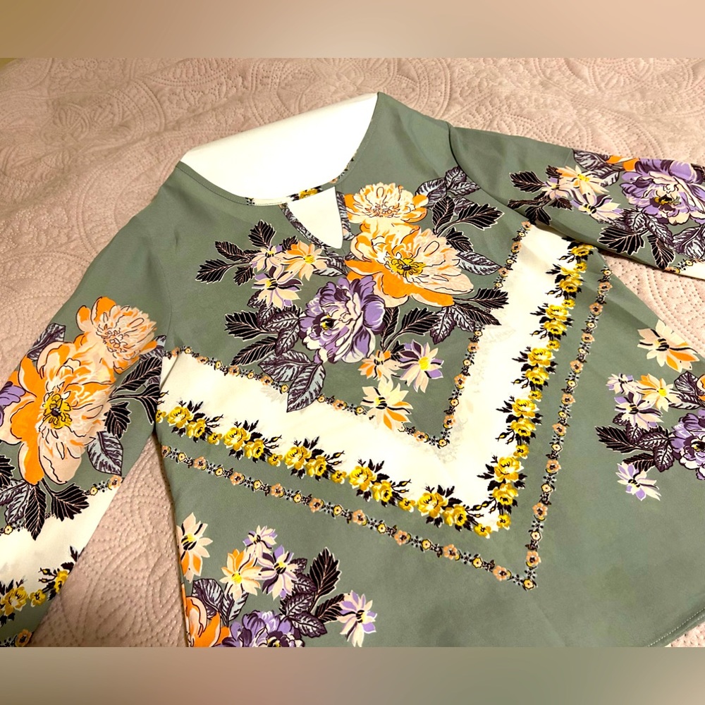 Lightweight long sleeve v-neck floral blouse from Maurice’s